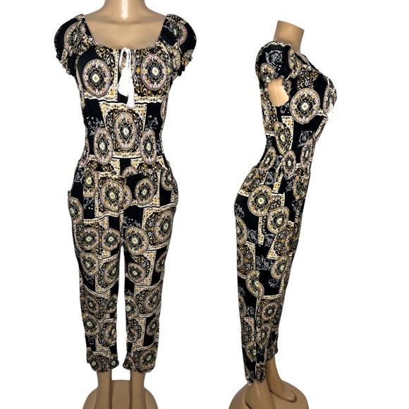 NWT Size M Black Floral Women Jumpsuit Elastic Waist and Pockets Relaxed Fit - Picture 1 of 7